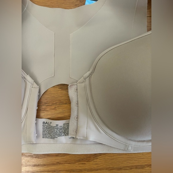 Bali Bra Women’s 38C Beige Padded Front Hook Closure Wide Comfort Straps NWT - Picture 3 of 7